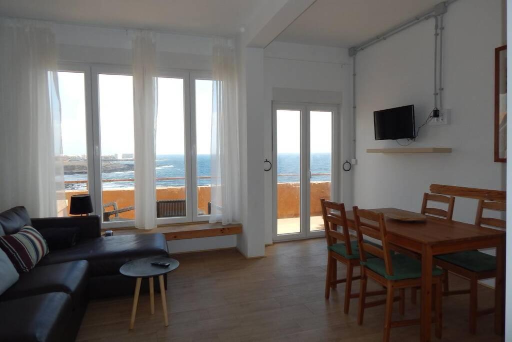 Big, Large Cozy Apartment With Sea View Ask For Additional Bedroom As An Extra Option Telde Exterior photo